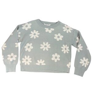 No Boundaries Sweater Junior size 7/9 with white flower detail.
